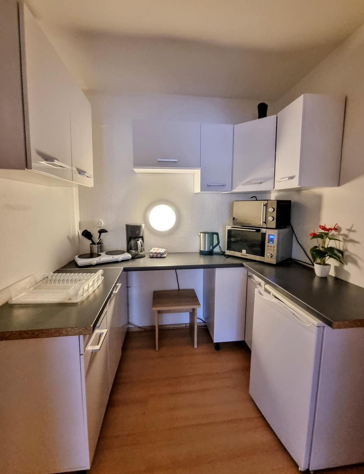 Monteurzimmer - Karlsbad Dış mekan fotoğraf