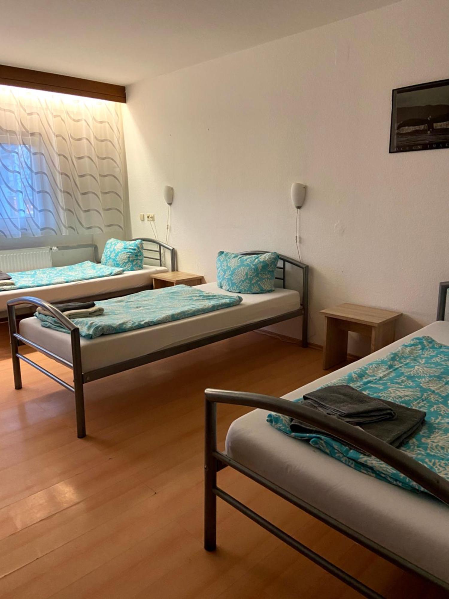 Monteurzimmer - Karlsbad Dış mekan fotoğraf