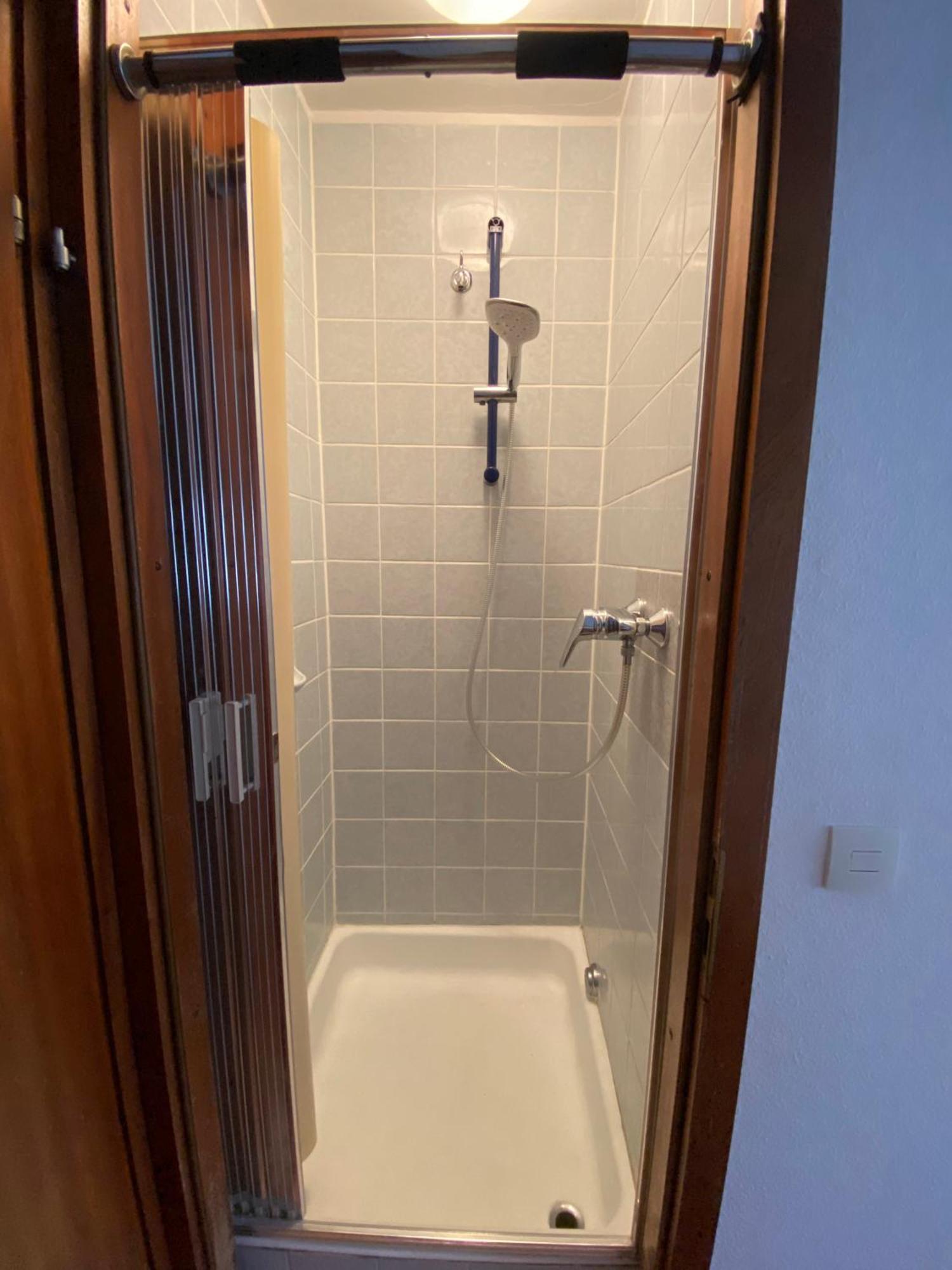 Monteurzimmer - Karlsbad Dış mekan fotoğraf